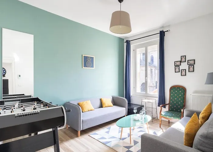 Apartament Superbe Dans Le Centre Historique